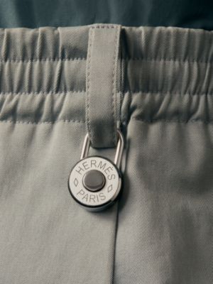 キーホルダー 《クルー・ド・セル》 | Hermès - エルメス-公式サイト