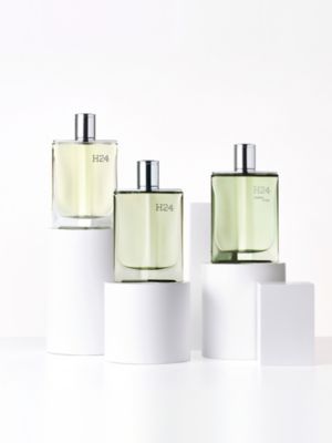 H24 오 드 뚜왈렛, 보기: 앞, front, 6개 중 6번째 보기