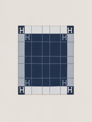 Avalon III throw blanket