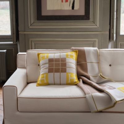 クッション - ホーム テキスタイル | エルメス | Hermès - エルメス  