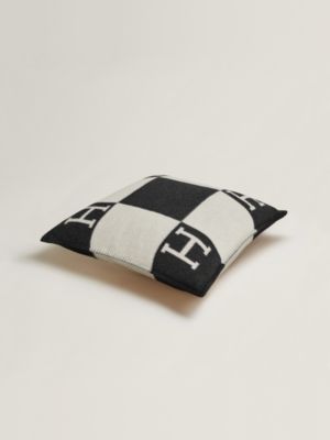 Avalon pillow, large model, View: front, front, view 4 of 4