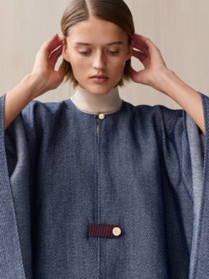 Cashmere cape, View: Worn, worn, view 2 of 7