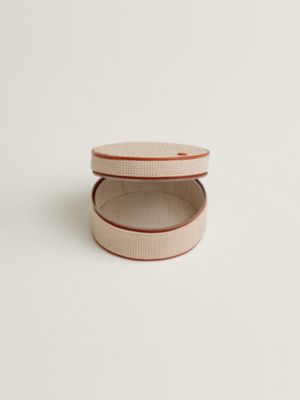Evasion case, View: front, front, view 2 of 4