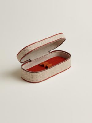 Escale 케이스, 보기: 앞, front, 4개 중 7번째 보기