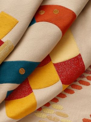 En Equilibre blanket, View: front, front, view 5 of 5