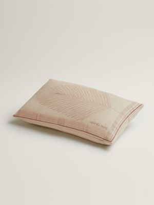 Coussin Index Palmarum, Vue: vue de face, front, vue 4 sur 4