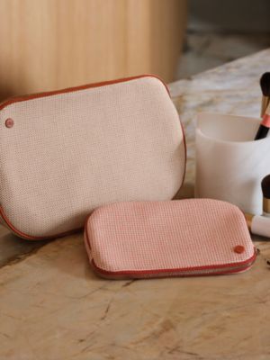 Echappee case, medium model, View: front, front, view 4 of 4