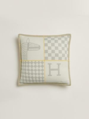 Avalon Animaux Nattes pillow, View: Back, back, view 2 of 4