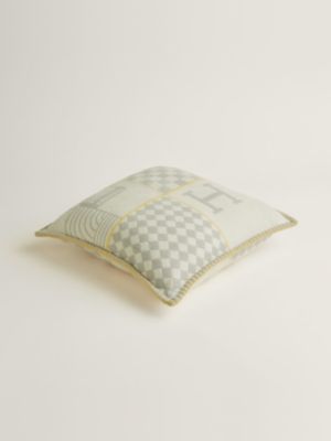 Avalon Animaux Nattes pillow, View: front, front, view 3 of 4
