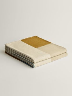 Ikat H Echelle blanket, View: Folded, folded, view 5 of 5