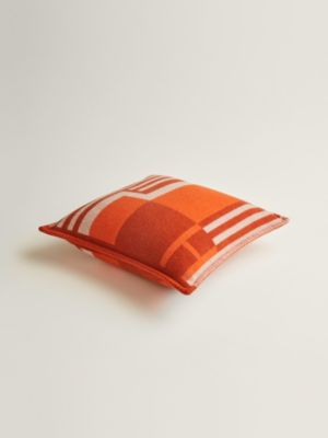 Ithaque pillow, View: front, front, view 3 of 4