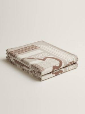 Fantaisie d'Etriers毛毯, 檢視: 折疊, folded, 檢視共5張圖片的第5張