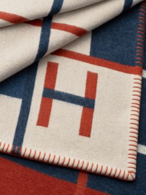 Avalon Clairiere Square blanket, View: Detail, detail, view 3 of 6