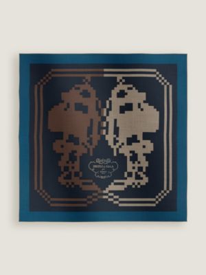 marine/marron/bleu moyen