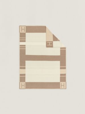Avalon Cab blanket, View: Back, back, view 3 of 4