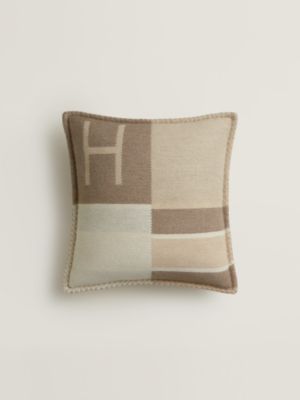 Avalon Cab pillow, View: Back, back, view 3 of 4