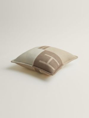 Avalon Cab pillow, View: front, front, view 4 of 4