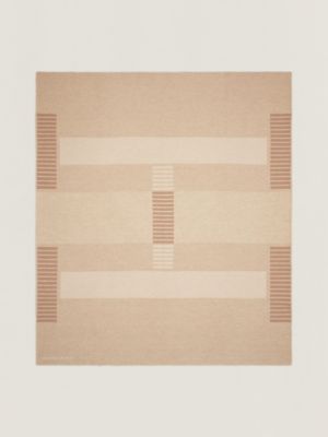H Tape bed cover