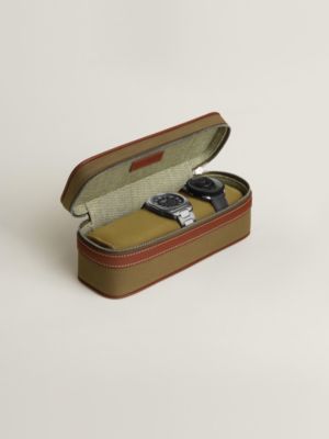 H Clock case, View: Context, context, view 3 of 4