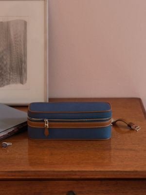 H Clock case, View: front, front, view 4 of 4