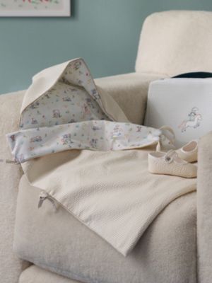Pif Cabriole 부티, 보기: 앞, front, 4개 중 4번째 보기
