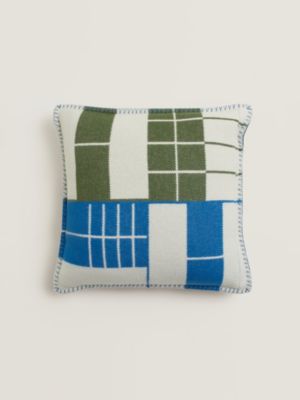 Atelier d'Artiste pillow, View: Back, back, view 2 of 4