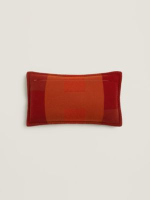H Horizon pillow, small model, View: Back, back, view 2 of 4