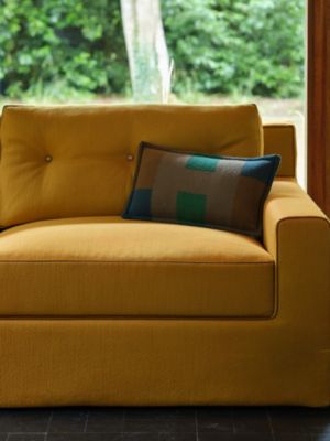 H Horizon pillow, small model, View: front, front, view 4 of 4