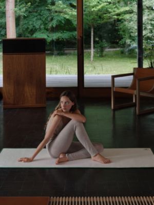 Tapis de méditation Atmos, Vue: Vue portée, worn, vue 5 sur 5