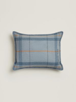 Curiosites pillow, View: Back, back, view 2 of 4
