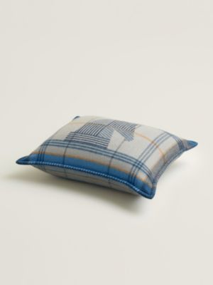 Curiosites pillow, View: front, front, view 3 of 4