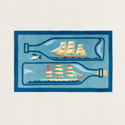 Bouteilles a la Mer beach towel