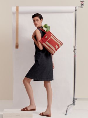 Bell tote bag
