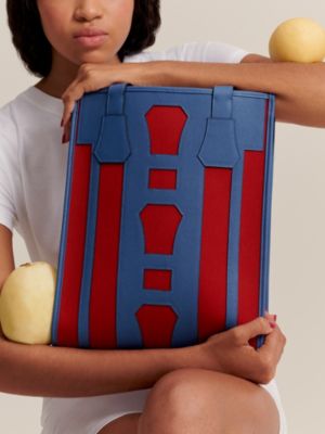 Bell tote bag, View: Worn, worn, view 2 of 4