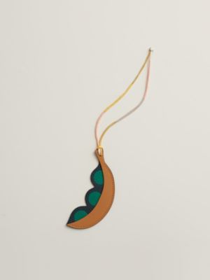 Bean charm, View: front, front, view 5 of 5