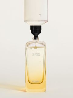オードトワレ 《シテールの庭》 - 30 ml | Hermès - エルメス-公式サイト