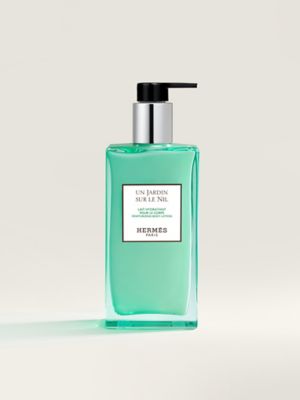 Un Jardin sur le Nil Moisturizing body lotion