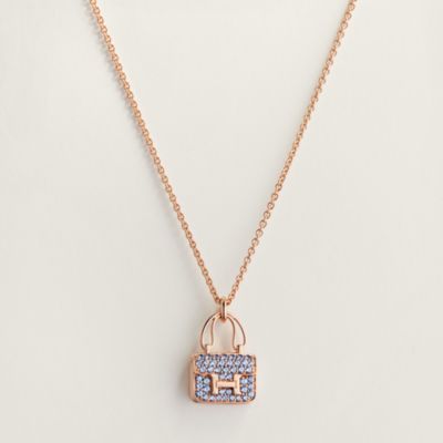 Amulettes Constance pendant