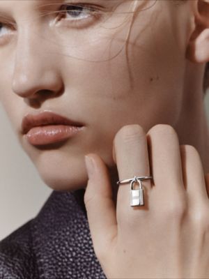 Kelly Cadenas ring, View: Worn, worn, view 2 of 2