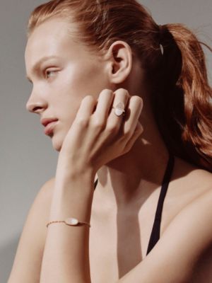 Chaine d'ancre Verso ring, medium model, View: Worn, worn, view 3 of 3