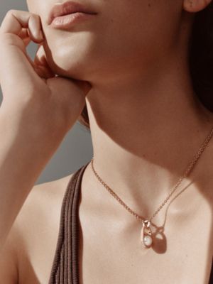 Geometrie Precieuse pendant, View: Worn, worn, view 2 of 3