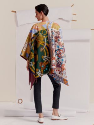 Reversible cape, View: Worn, worn, view 2 of 6