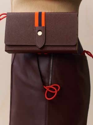 Brick minaudiere, View: Worn, worn, view 5 of 5