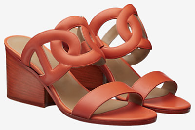 Women shoes delicate and elegant women shoes on Herm s Women shoes delicate and elegant women shoes on Herm s