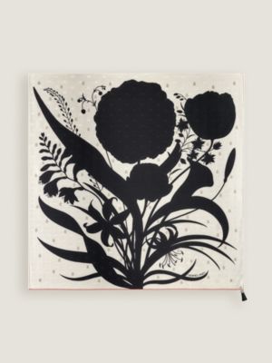 Bouquet Final leather tassel scarf 90