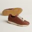Trail sneaker, gold