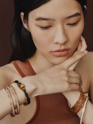 Mini Clic Medor bracelet, View: Worn, worn, view 3 of 4