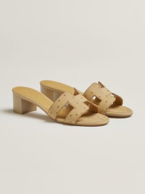 beige crin