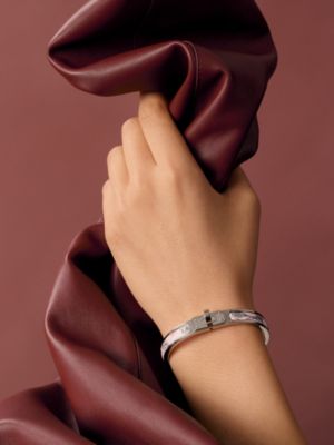 Mini Clic Kelly Les Cles bracelet, View: Worn, worn, view 3 of 4