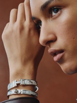 Mini Clic Kelly Coaching bracelet, View: Worn, worn, view 3 of 4
